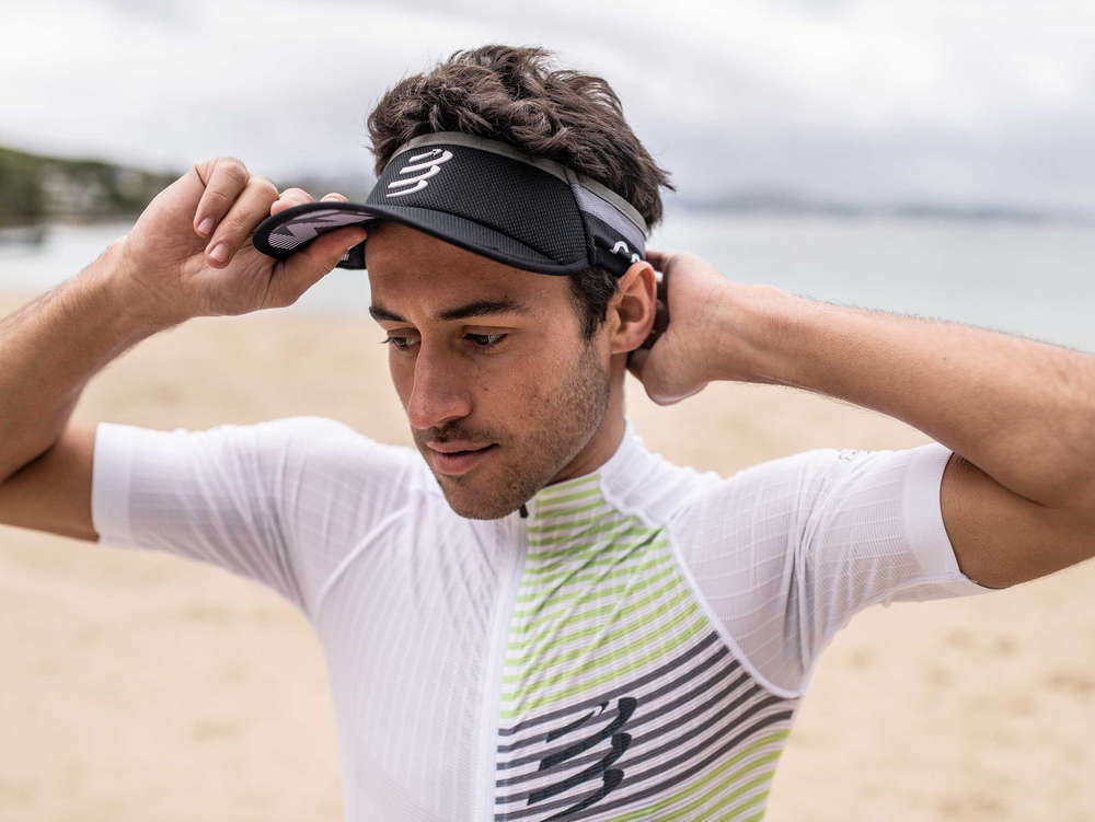 Daszek Compressport Ultralight